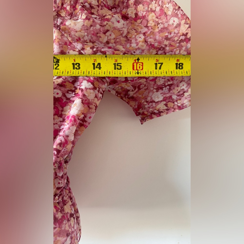 NWOT ASTR the Label Nayeli Pink Floral Peplum Top - Picture 14 of 14